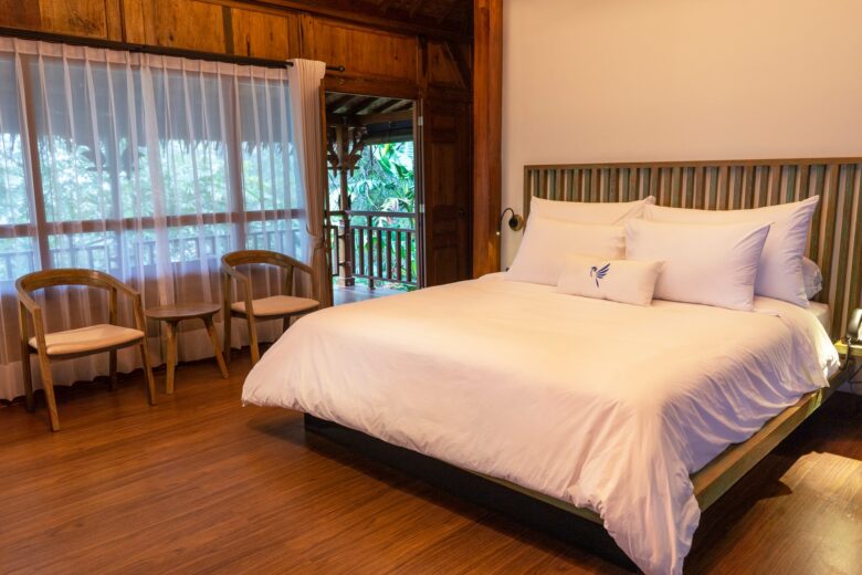 Premier Vintage Joglo Suite 6