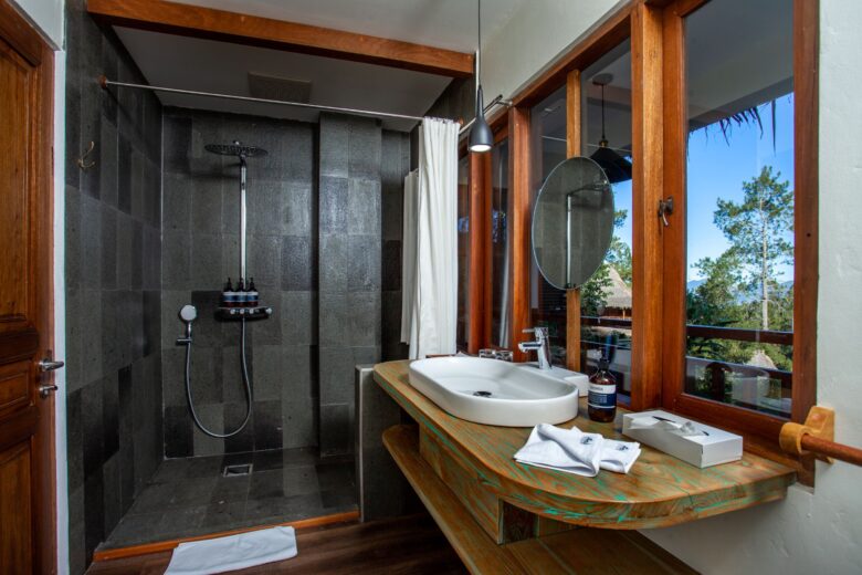 2 Bedroom Apartment Suite 5