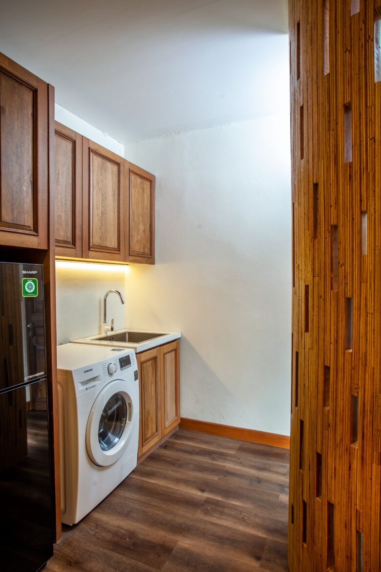 2 Bedroom Apartment Suite 7