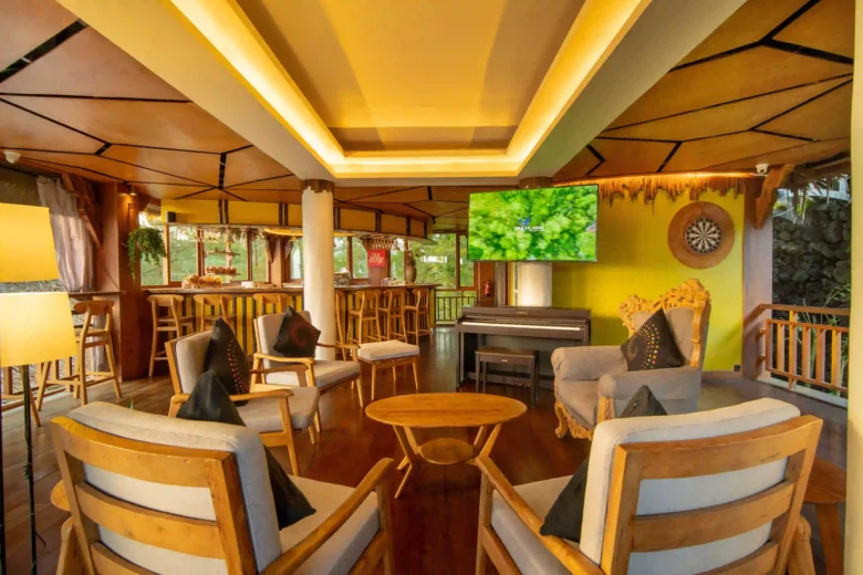 250722_BJH_BJH00003_opt