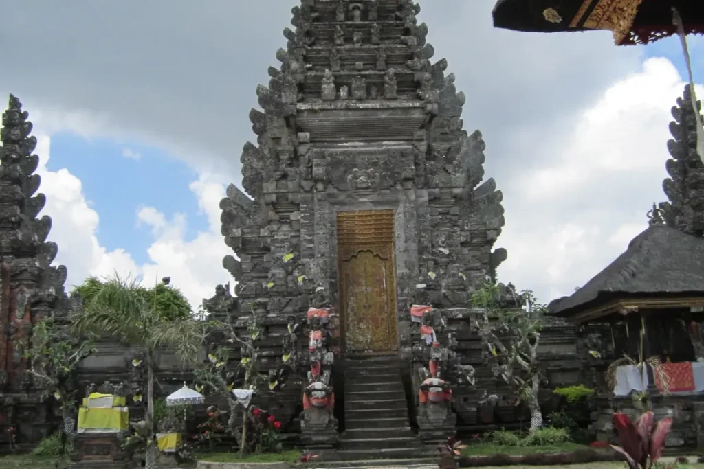 pura ulun danu batur